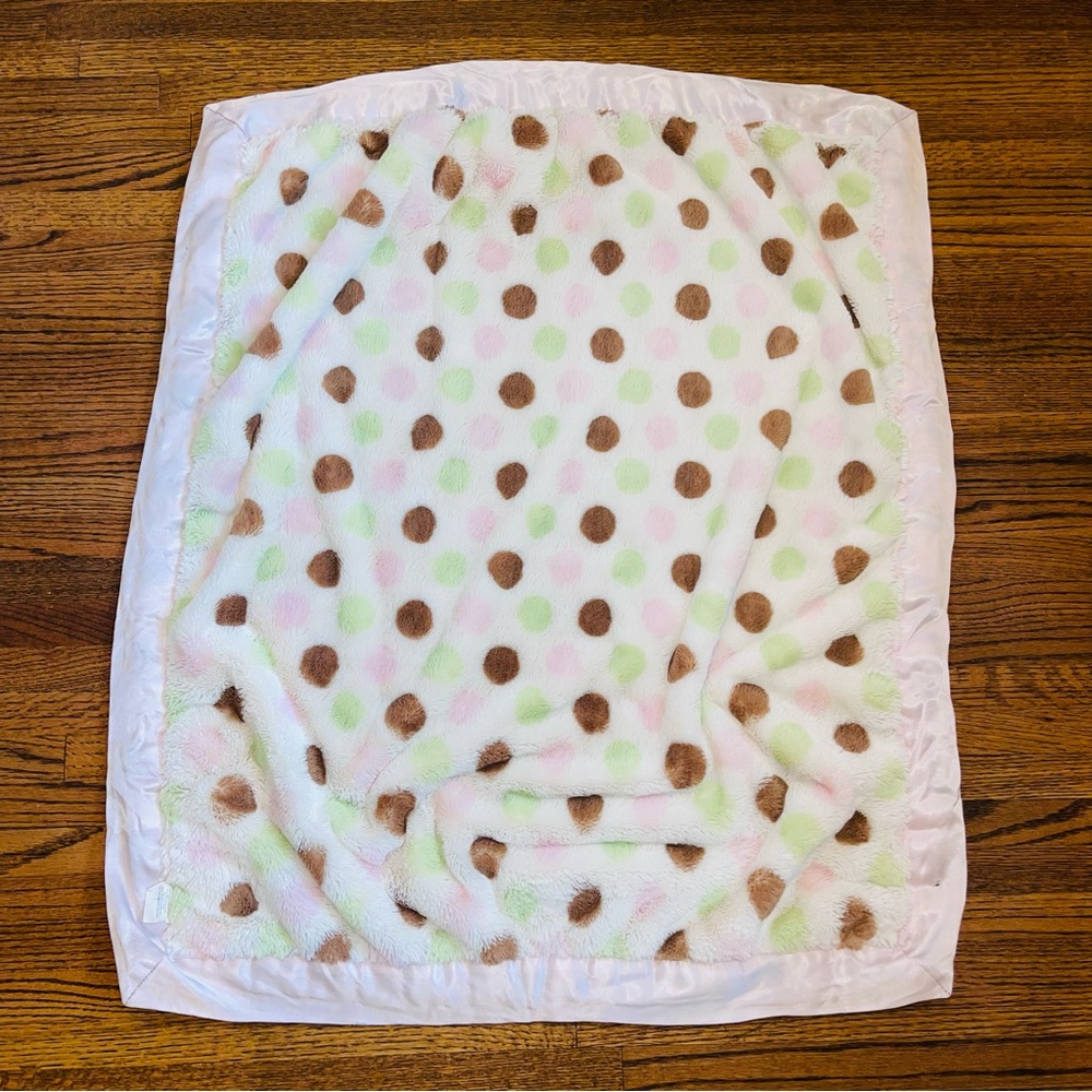 little giraffe dot baby blanket